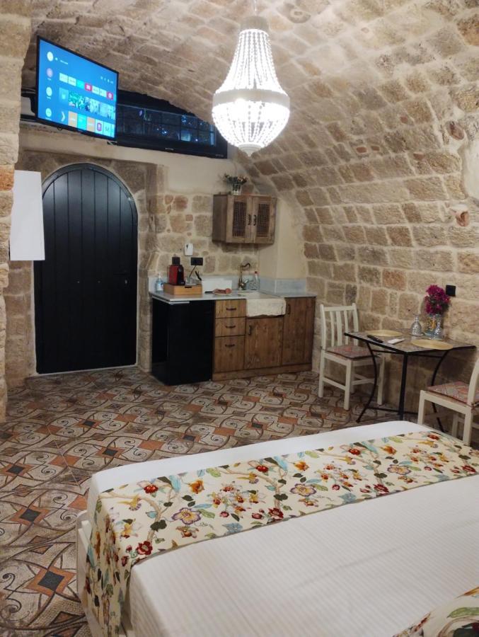 Stone Cave Suite Rhodes City Екстер'єр фото