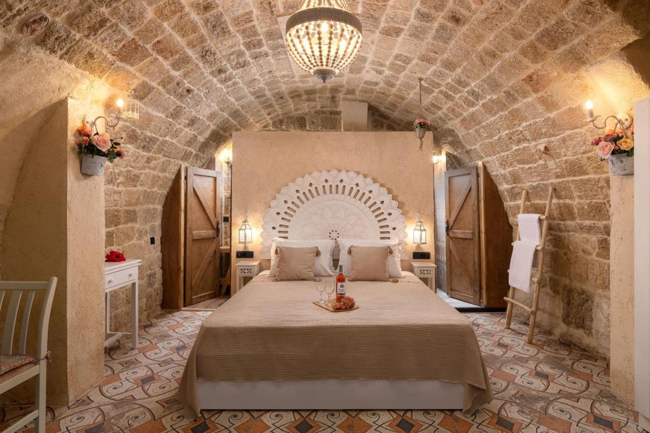 Stone Cave Suite Rhodes City Екстер'єр фото