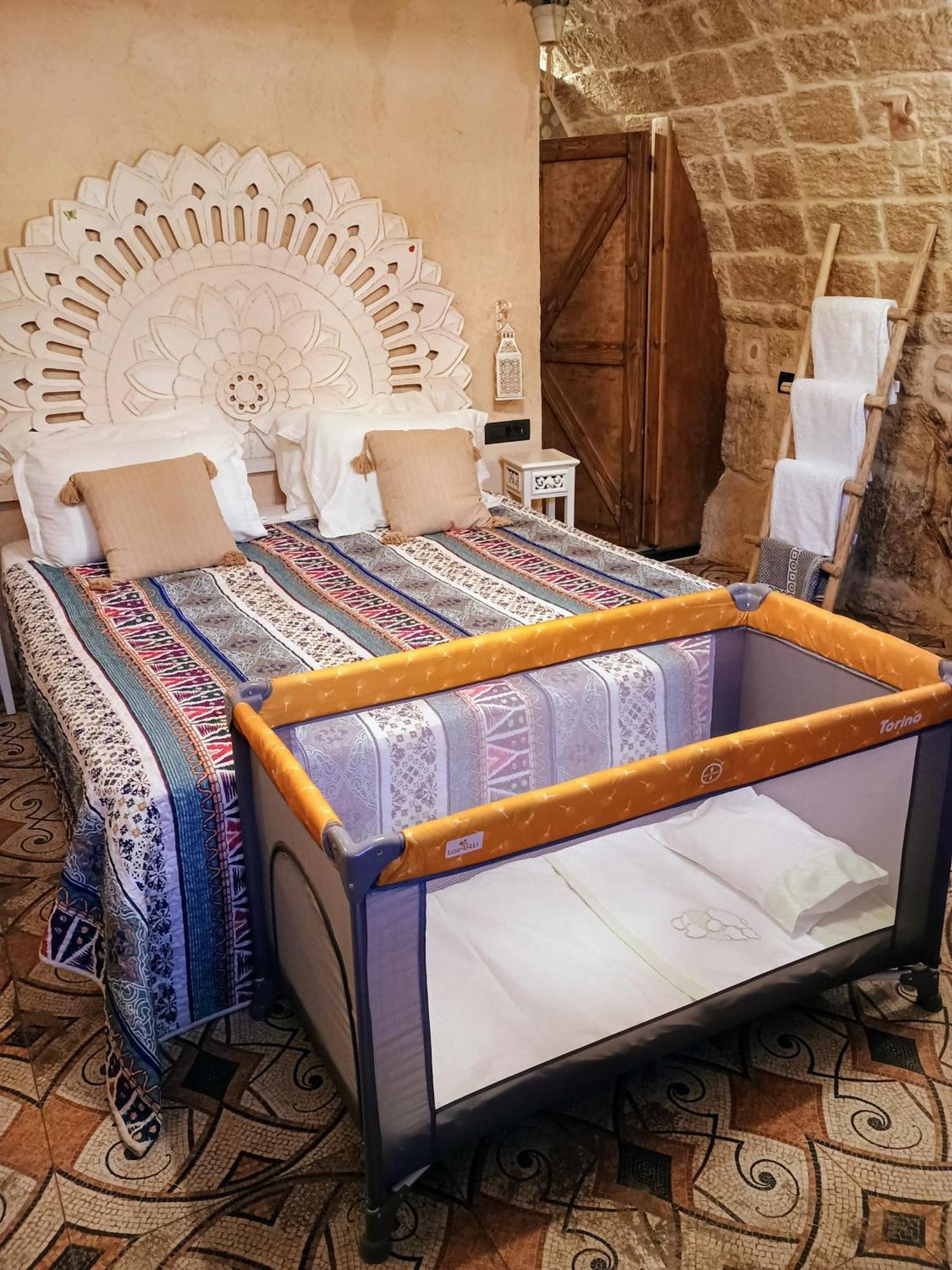 Stone Cave Suite Rhodes City Екстер'єр фото